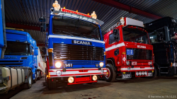 20251019-Tom-Holding-00448